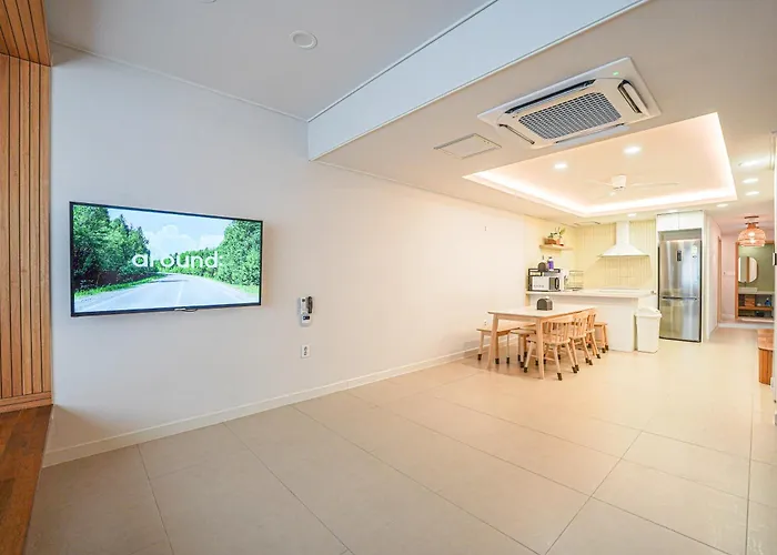 Gwangan 273 Apartment