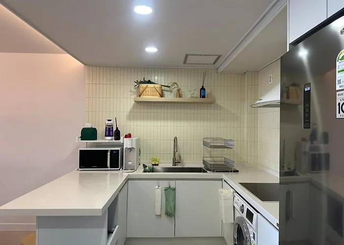 Gwangan 273 Apartment